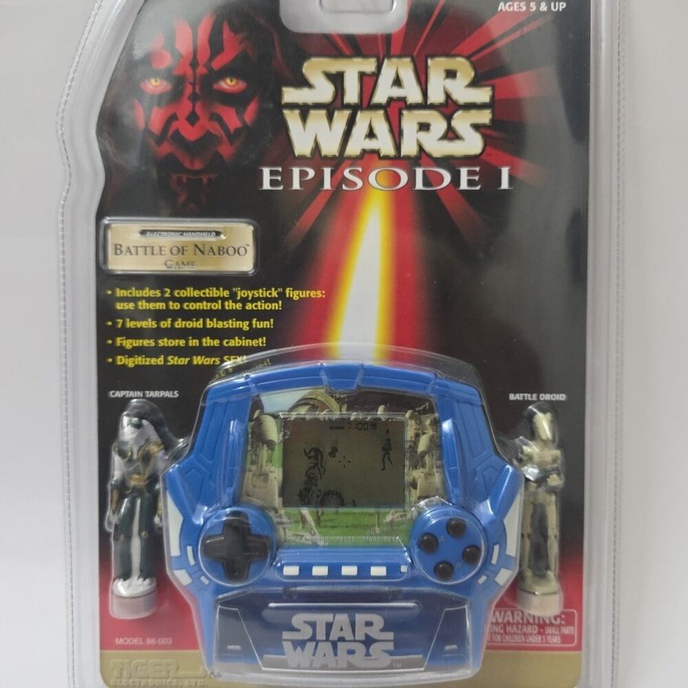Star Wars Episode 1 Battle of Naboo Tiger Handheld LCD Game w Figures Sealed - Picture 4 of 4